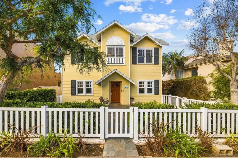 7444 7446 Draper Ave, La Jolla, CA 92037 - #2