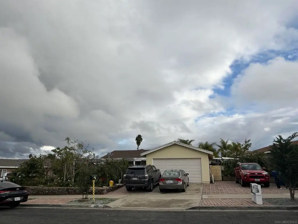 656 Parker Street, Oceanside, CA 92057 - #1
