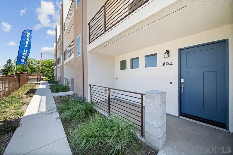 8182 Golden Ave, Lemon Grove, CA 91945 - #2