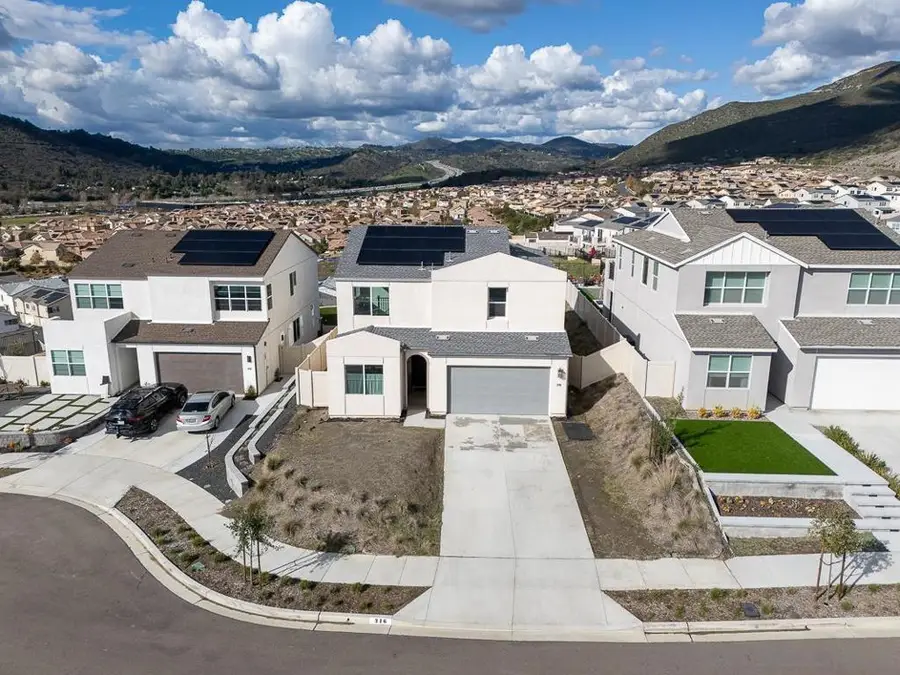 316 Canter Court, Fallbrook, CA 92028 - #3