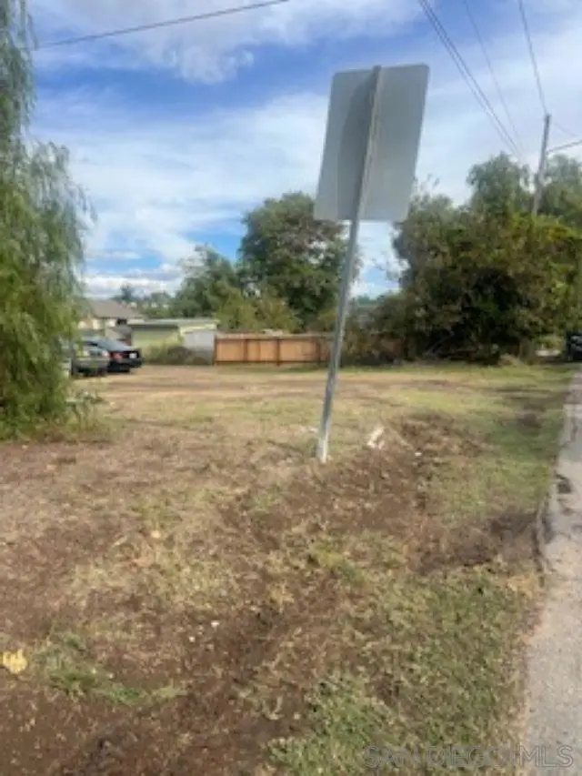 3605 S Barcelona St, Spring Valley, CA 91977 - Image #2