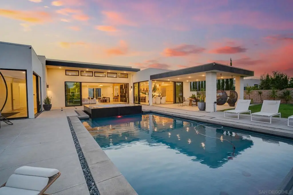 5384 Aurora Summit Trl, San Diego, CA 92130 - Image #1