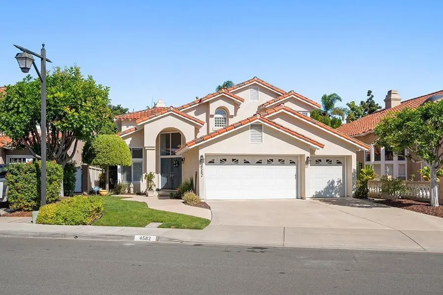 4582 Mercurio St, San Diego, CA 92130 - Image #2