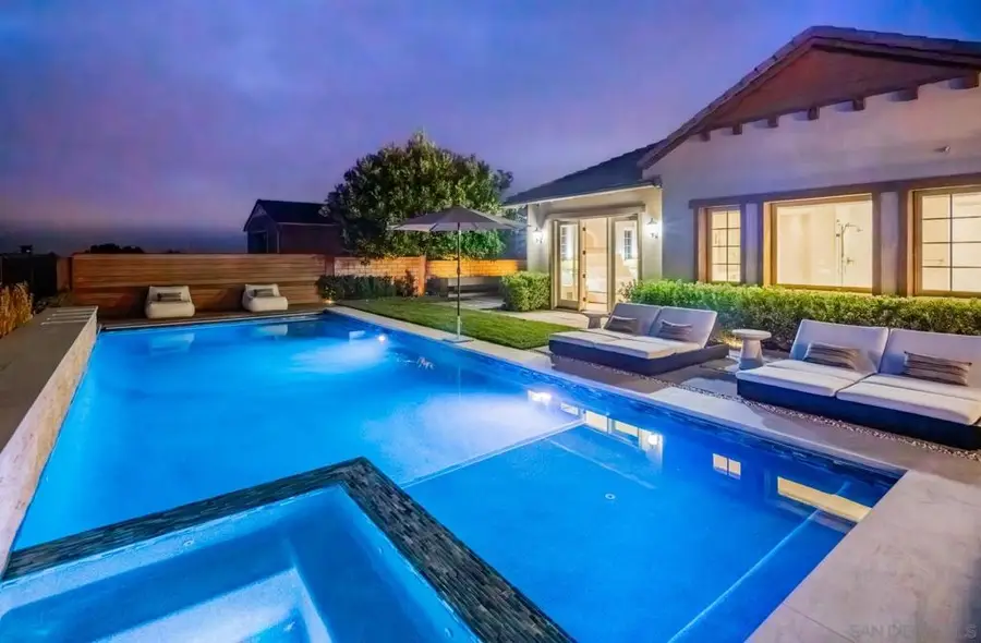 10871 Cadence Isle Ct, San Diego, CA 92130 - Image #3