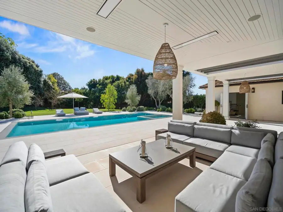 1009 Solymar Drive, La Jolla, CA 92037 - Image #2