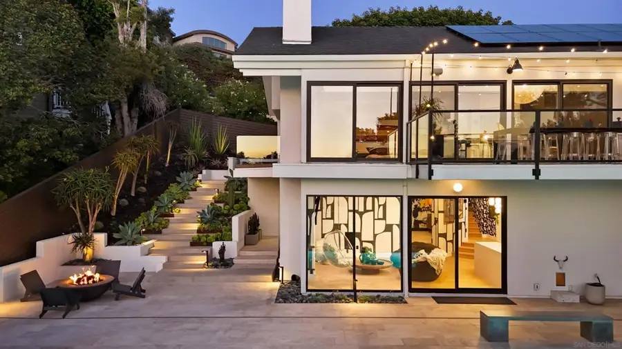 5676 Taft Ave, La Jolla, CA 92037 - Image #3