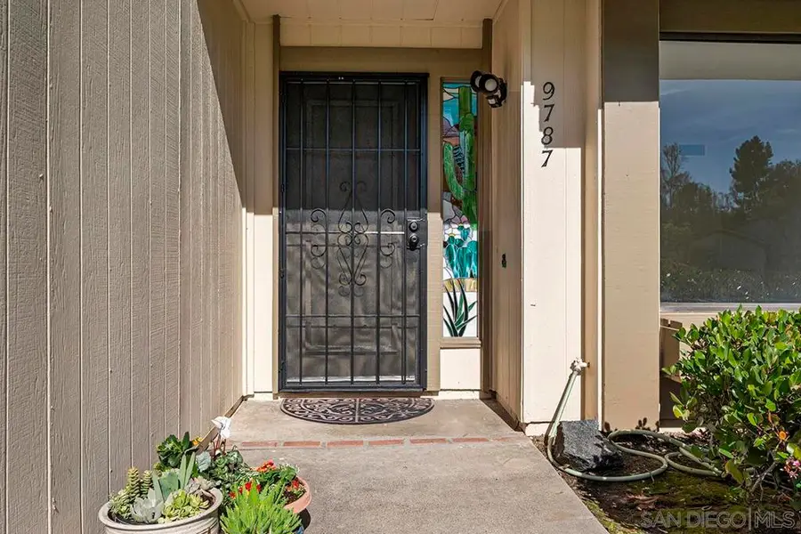 9787 Rimpark Way, San Diego, CA 92124 - Image #3