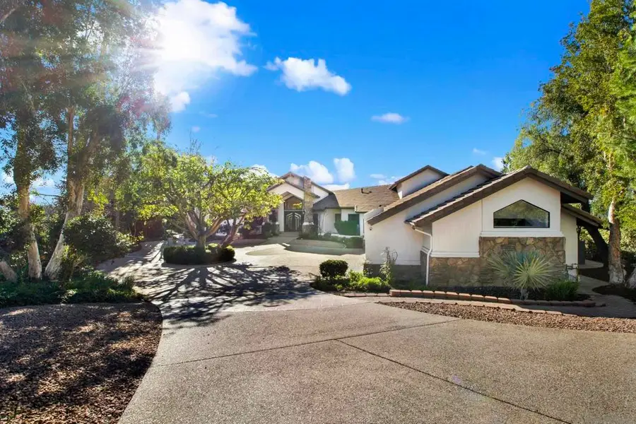 17801 Joyas Court, Poway, CA 92064 - Image #2