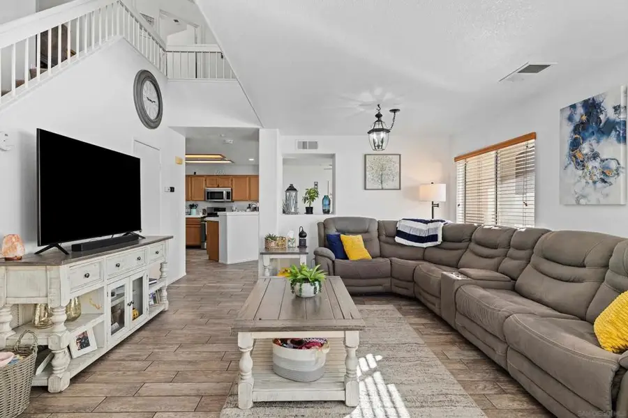 405 Whispering Willow Dr #Unit E, Santee, CA 92071 - Image #2