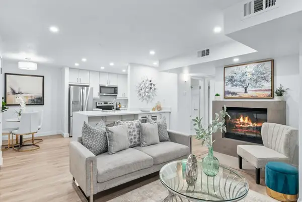 4160 Louisiana St #A, San Diego, CA 92104