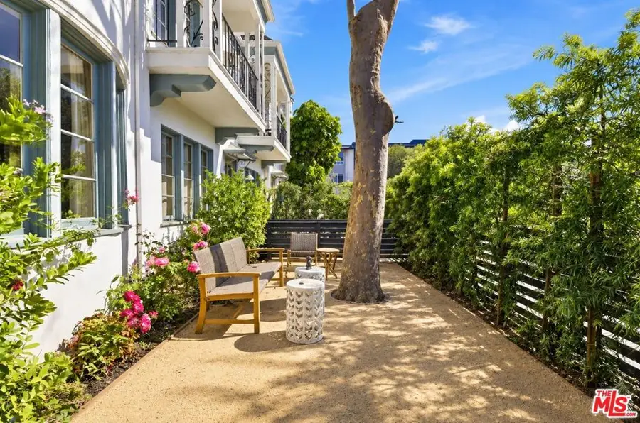 517 Rose Avenue, Venice, CA 90291 - #3