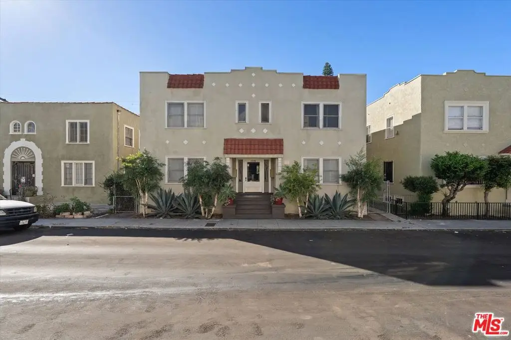 5336 Monroe Street, Los Angeles, CA 90038 - #1