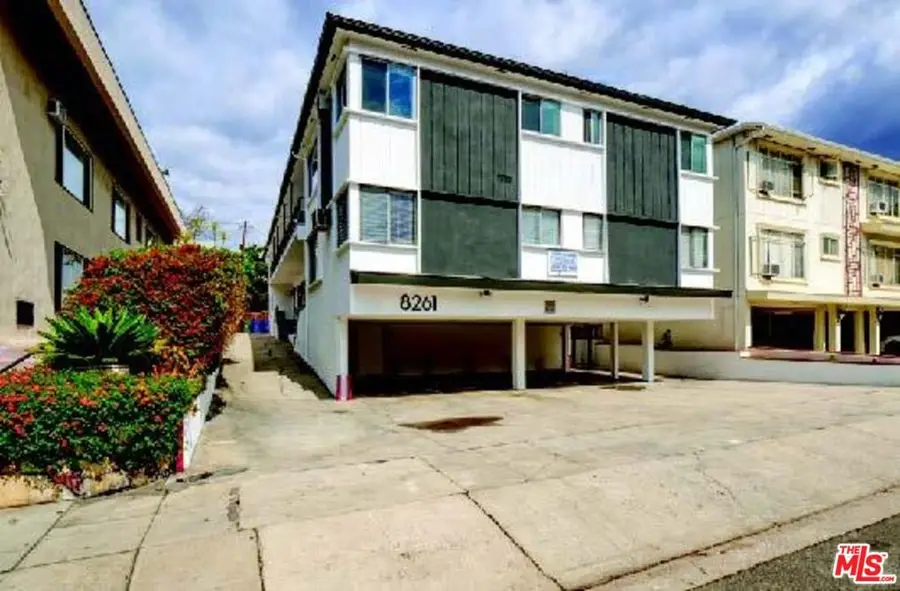 8261 Norton Avenue, West Hollywood, CA 90046 - #2