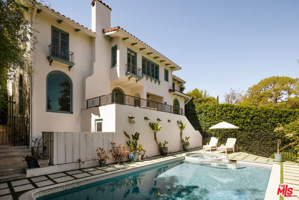 2127 N Fern Dell Place, Los Angeles, CA 90068 - #1