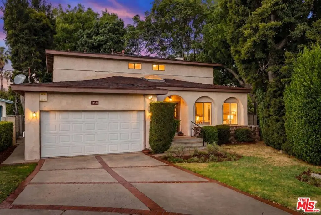 15435 Runnymede Street, Van Nuys, CA 91406 - #1