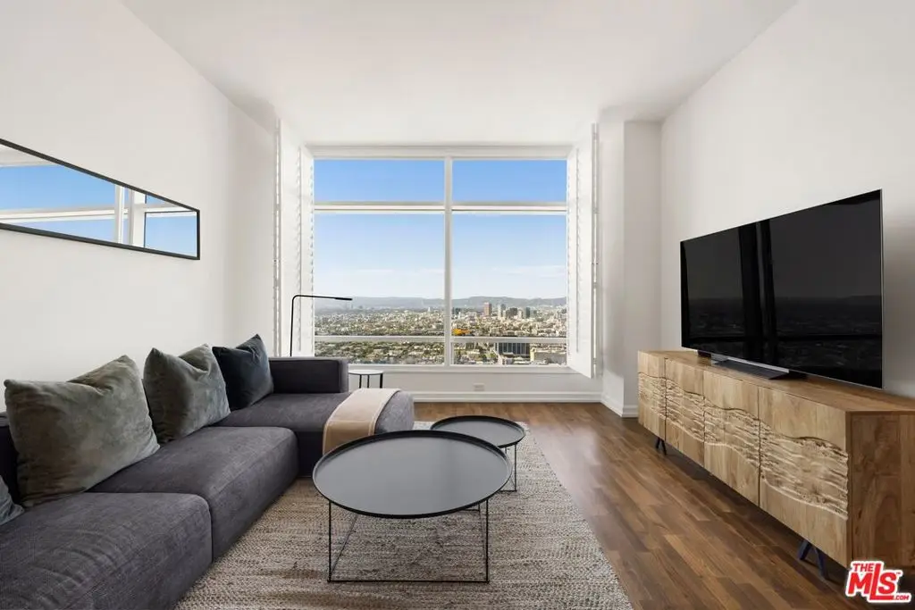 900 W Olympic Boulevard #36F, Los Angeles, CA 90015 - #1