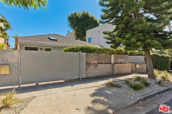 674 San Juan Avenue, Venice, CA 90291