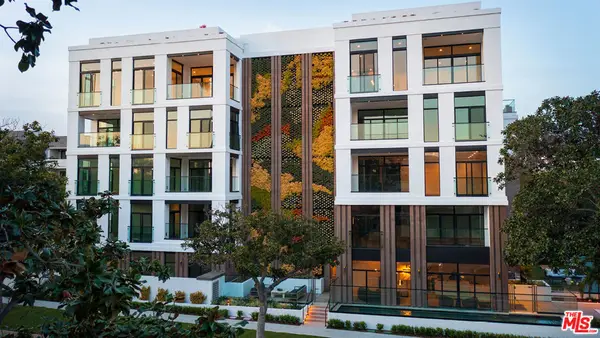 425 N Palm Drive #504, Beverly Hills, CA 90210