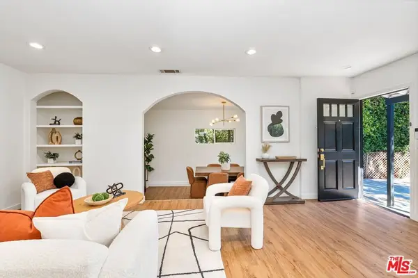 3917 Beethoven Street, Los Angeles, CA 90066