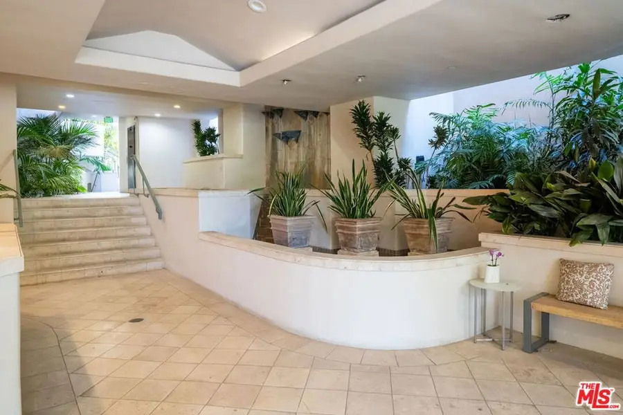 15425 Antioch Street #206, Pacific Palisades, CA 90272 - #3
