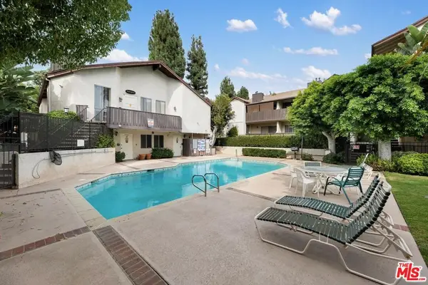 14960 Victory Boulevard #101, Van Nuys, CA 91411