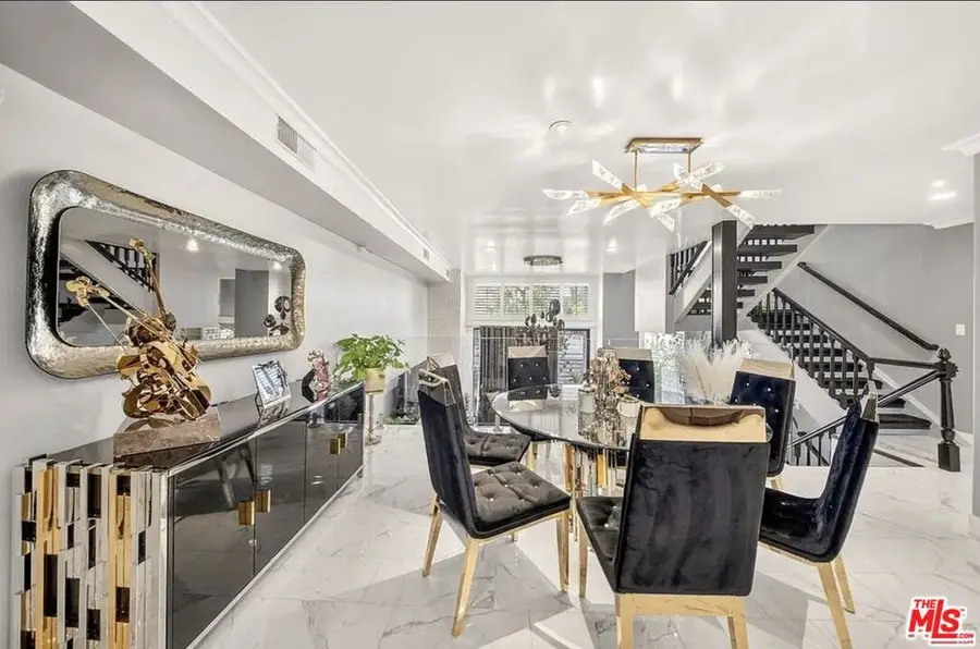 5305 White Oak Avenue #F, Encino, CA 91316 - #2