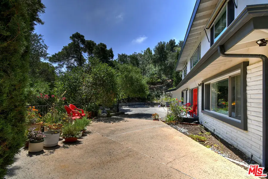 11944 Briarvale Lane, Studio City, CA 91604 - #2