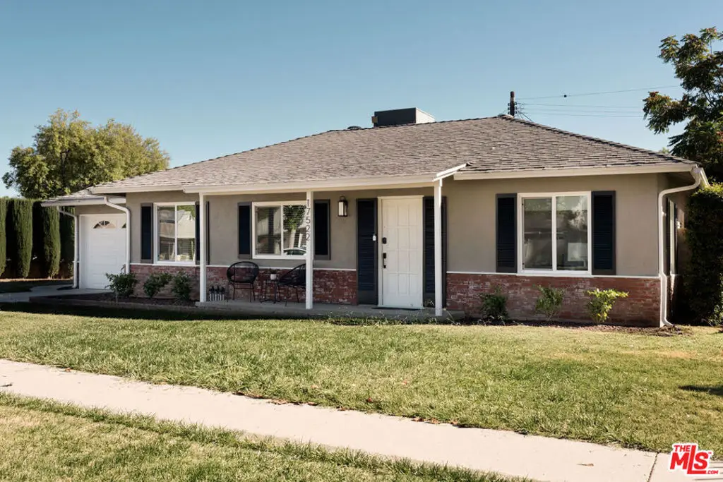 17522 Runnymede Street, Van Nuys, CA 91406 - #1