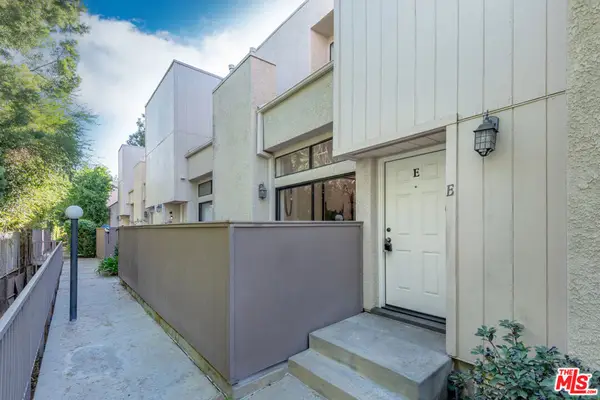 15167 Magnolia Boulevard #E, Sherman Oaks, CA 91403