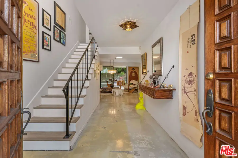 4709 Dunman Avenue, Woodland Hills, CA 91364 - #3