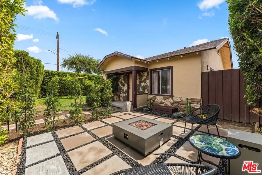 11202 Emelita Street, North Hollywood, CA 91601 - #3