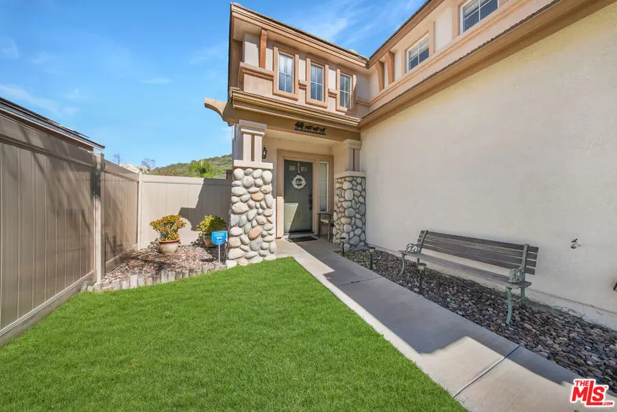 17885 Maplehurst Place, Canyon Country, CA 91387 - #3