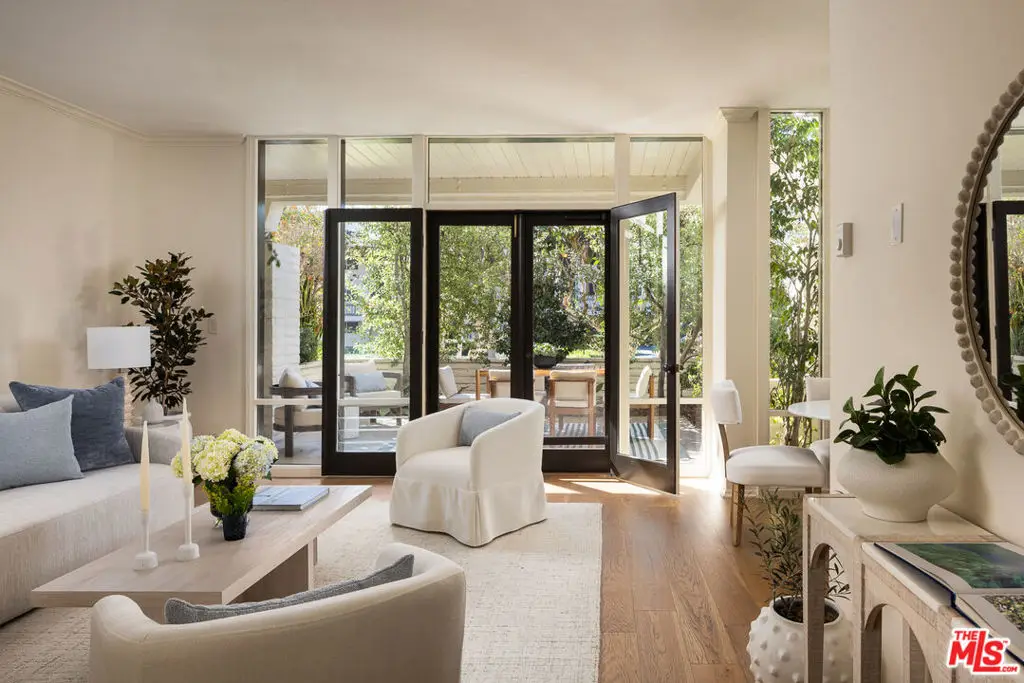 1320 Plaza De Sonadores, Santa Barbara, CA 93108 - #1