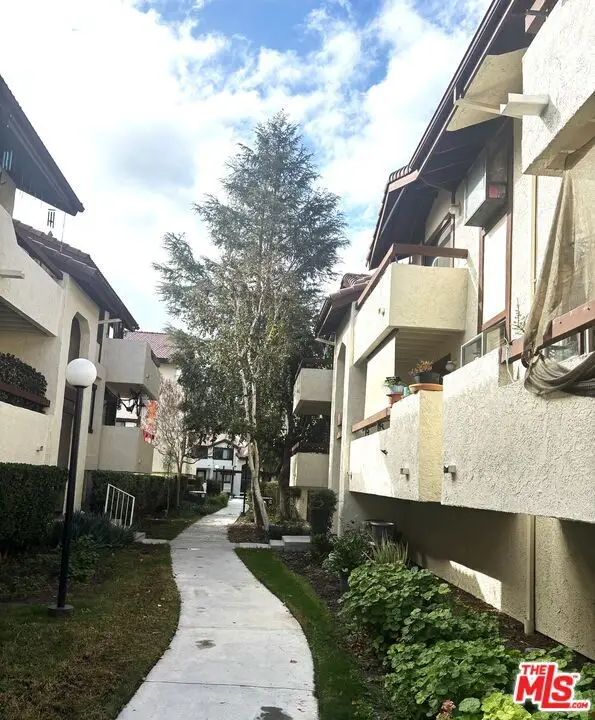 18020 Saratoga Way #539, Canyon Country, CA 91387 - #1