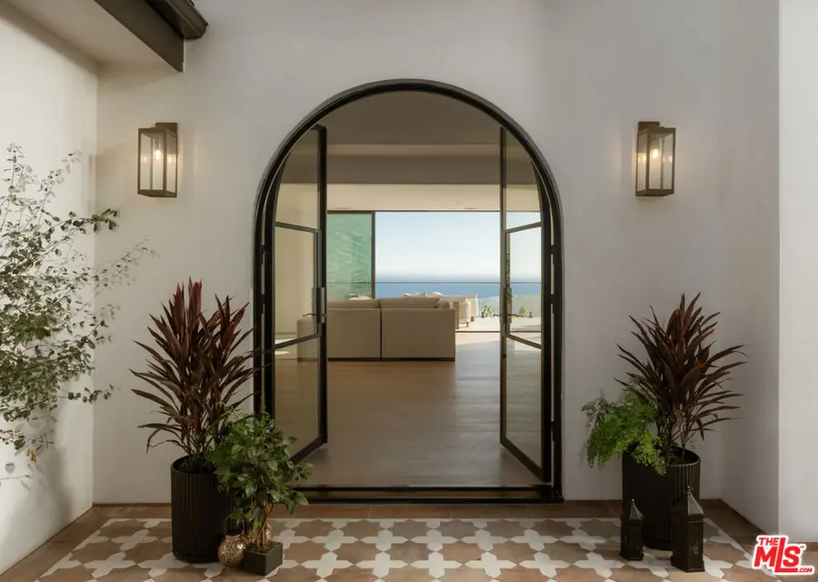 806 Arbolado Road, Santa Barbara, CA 93103 - #3