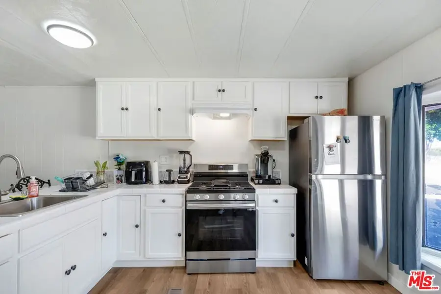 1502 E Carson Street #5, Carson, CA 90745 - Image #3