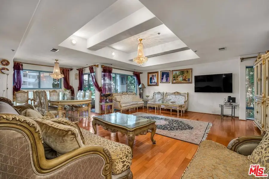 10336 Wilshire Boulevard #201, Los Angeles, CA 90024 - #3