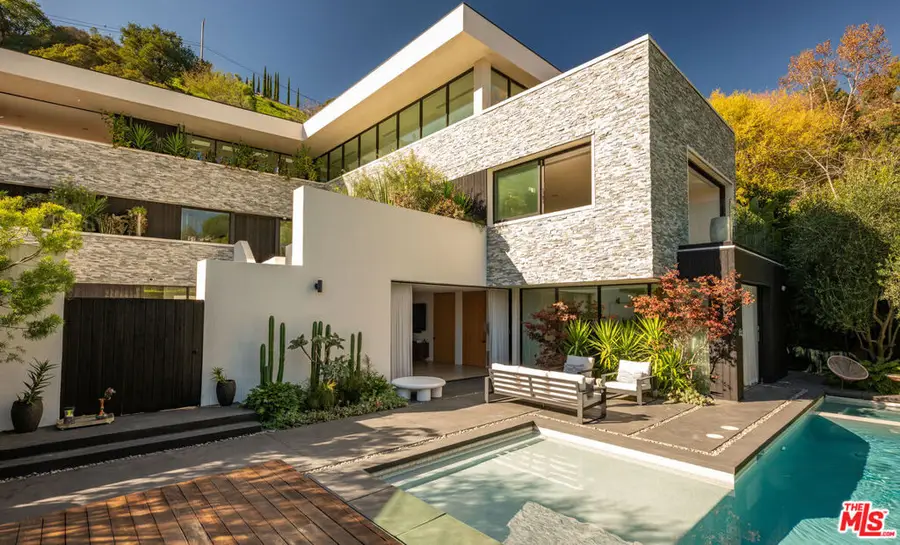 7681 Willow Glen Road, Los Angeles, CA 90046 - #2