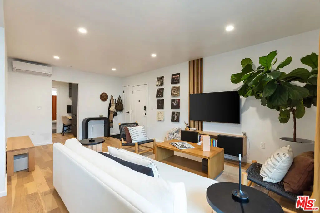 536 N Orlando Avenue #7, West Hollywood, CA 90048 - Image #1