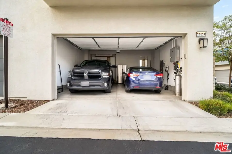 27525 Illumination Court, Valencia, CA 91381 - Image #3