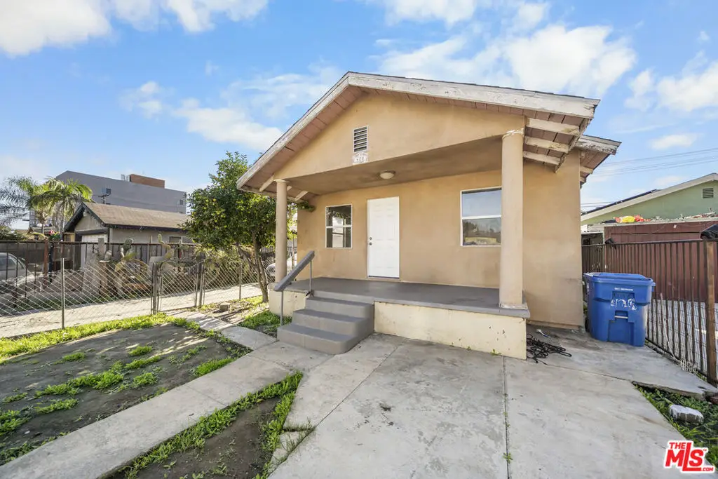 426 E 107th Street, Los Angeles, CA 90003 - #1
