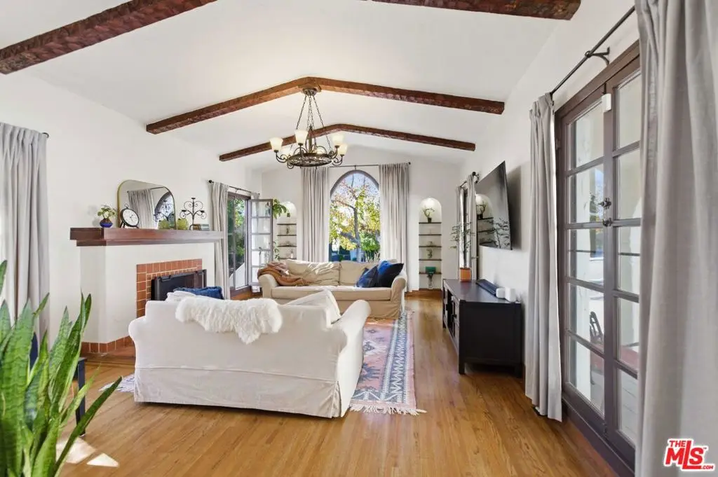 1248 N Everett Street, Glendale, CA 91207 - #1