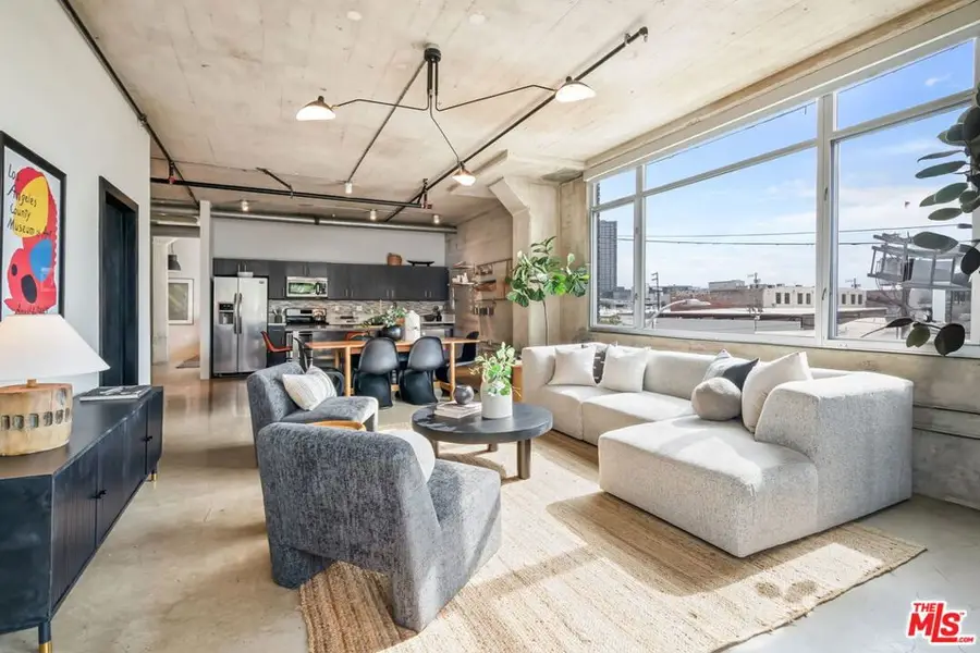 825 E 4th Street #310, Los Angeles, CA 90013 - #2