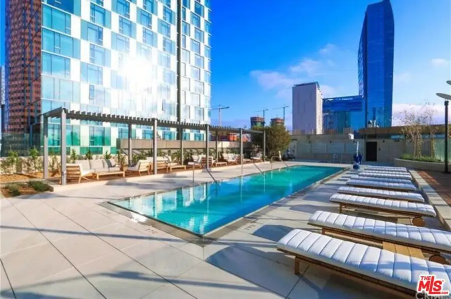 889 Francisco Street #2210, Los Angeles, CA 90017 - #2