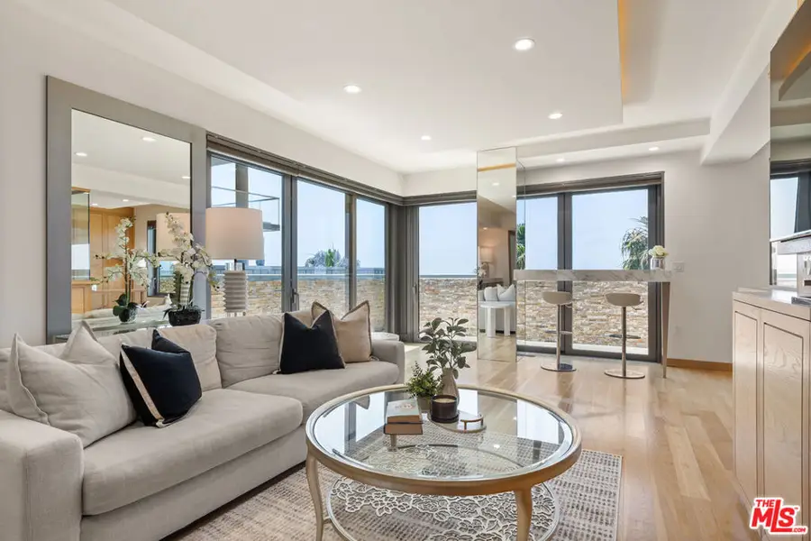 1755 Ocean Avenue #811, Santa Monica, CA 90401 - #2