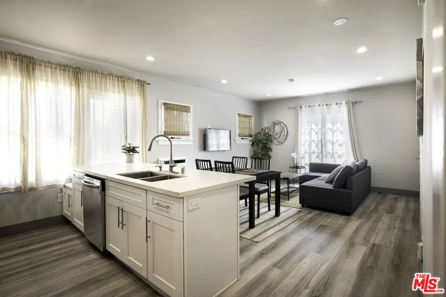 1/2 S Harvard Boulevard, Los Angeles, CA 90006 - #3