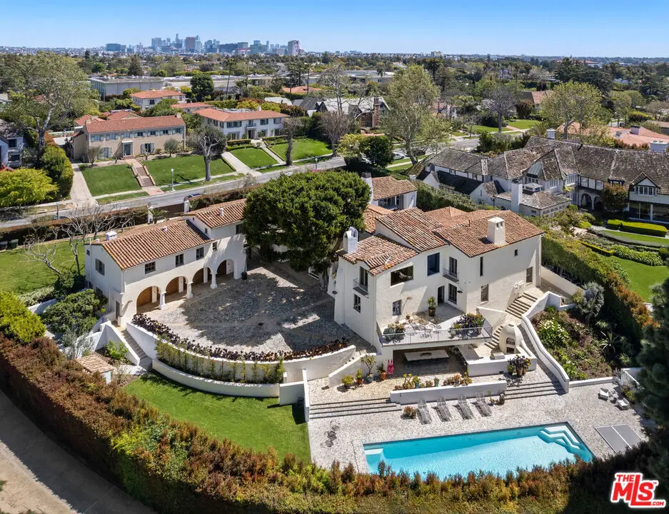 211 S Muirfield Road, Los Angeles, CA 90004 - #1