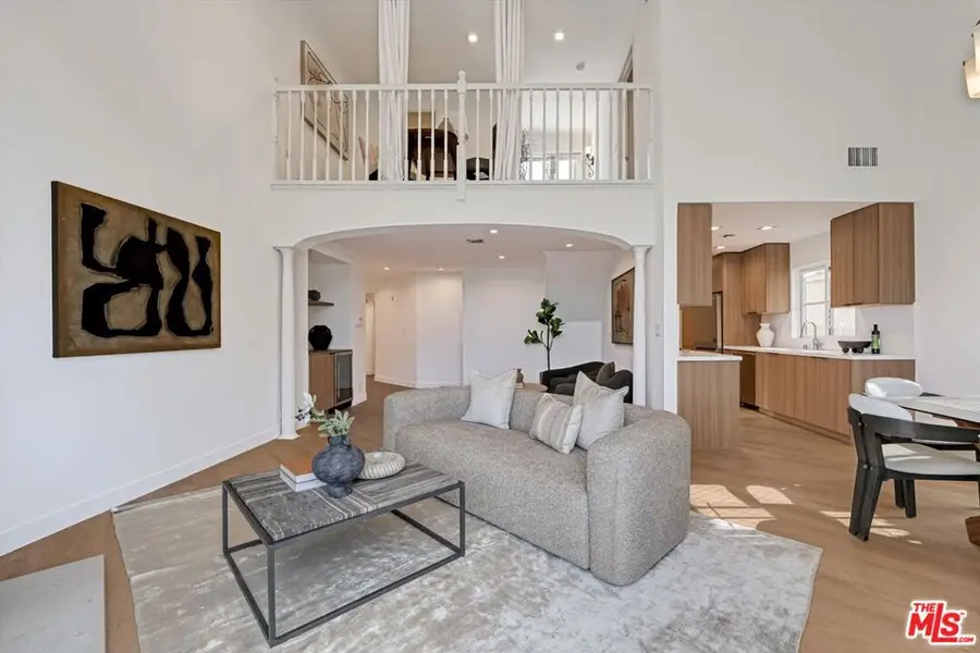 120 N Swall Drive #306, Los Angeles, CA 90048 - #2