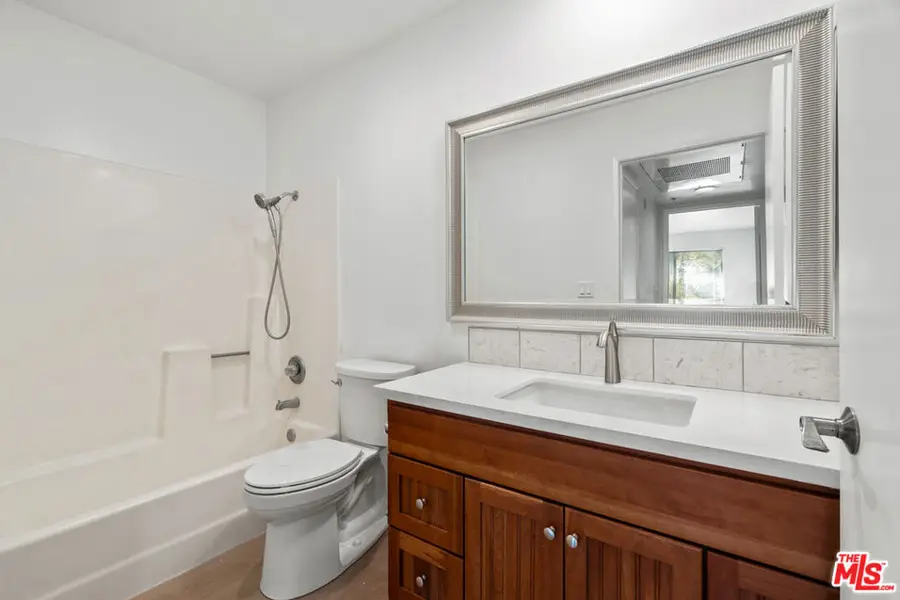 501 Palisades Drive #205, Pacific Palisades, CA 90272 - #3