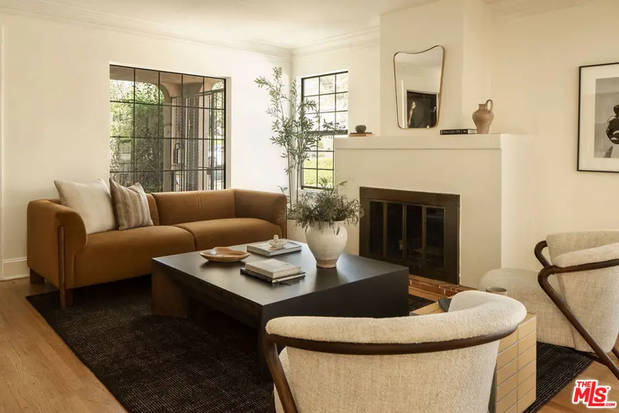 1518 N Stanley Avenue, Los Angeles, CA 90046 - #2